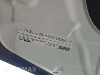2022 Ram 3500 Tradesman Crew Cab Medium Bed – miniatura 32