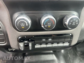 2022 Ram 4500 Cab Chassis Tradesman Crew Cab DRW - miniatura 19