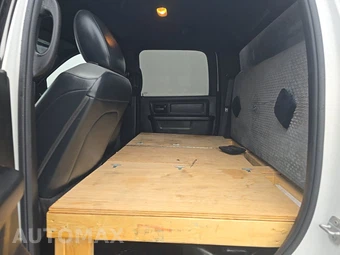 2022 Ram 4500 Cab Chassis Tradesman Crew Cab DRW - miniatura 13