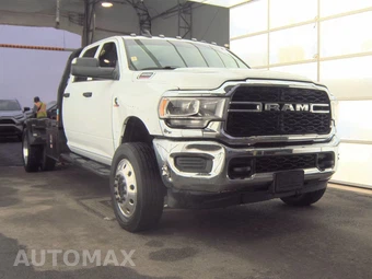 2022 Ram 4500 Cab Chassis Tradesman Crew Cab DRW - miniatura 3