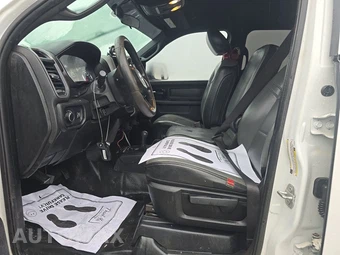 2022 Ram 4500 Cab Chassis Tradesman Crew Cab DRW - miniatura 7