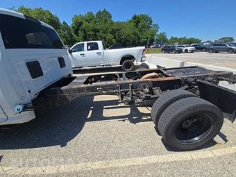 2022 Ram 4500 Cab Chassis Tradesman Regular Cab DRW - miniatura 15