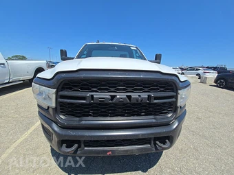 2022 Ram 4500 Cab Chassis Tradesman Regular Cab DRW - miniatura 2