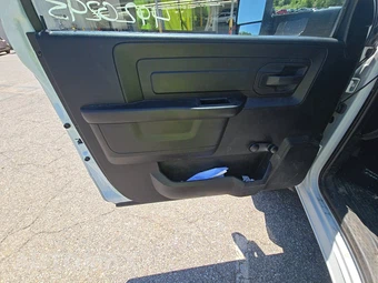 2022 Ram 4500 Cab Chassis Tradesman Regular Cab DRW - miniatura 9
