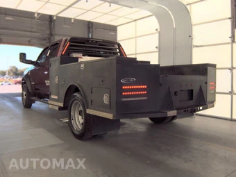 2022 Ram 5500 Cab Chassis SLT Crew Cab DRW – miniatura 6