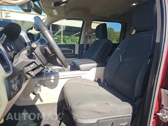 2022 Ram 5500 Cab Chassis SLT Crew Cab DRW – miniatura 7