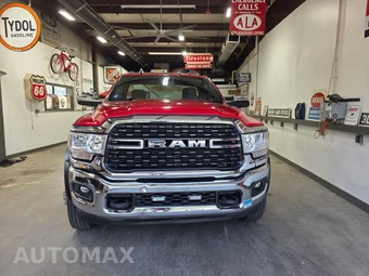 2022 Ram 5500 Cab Chassis SLT Regular Cab DRW - miniatura 2