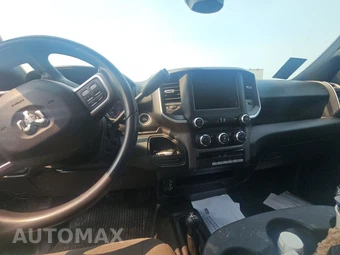2022 Ram 5500 Cab Chassis SLT Regular Cab DRW – miniatura 11