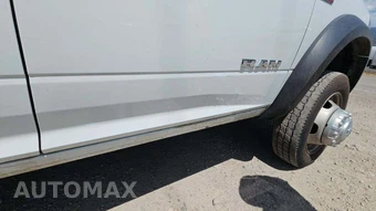 2022 Ram 5500 Cab Chassis Tradesman Crew Cab DRW – miniatura 36