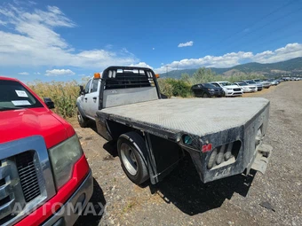 2022 Ram 5500 Cab Chassis Tradesman Crew Cab DRW – miniatura 6