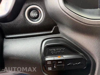 2022 Ram 5500 Cab Chassis Tradesman Crew Cab DRW – miniatura 32