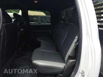 2022 Ram 5500 Cab Chassis Tradesman Crew Cab DRW – miniatura 19