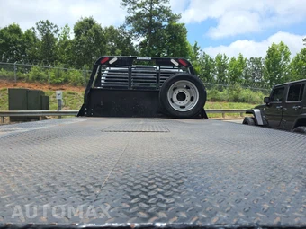 2022 Ram 5500 Cab Chassis Tradesman Crew Cab DRW – miniatura 23