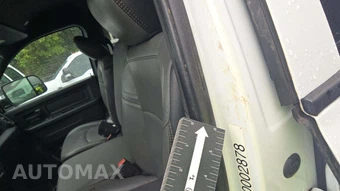 2022 Ram 5500 Cab Chassis Tradesman Crew Cab DRW – miniatura 40