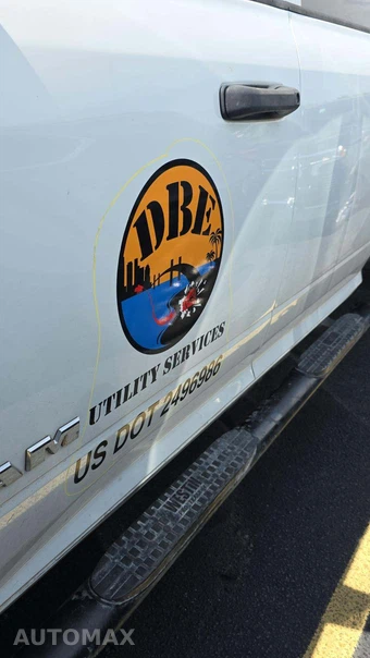 2022 Ram 5500 Cab Chassis Tradesman Crew Cab DRW – miniatura 34