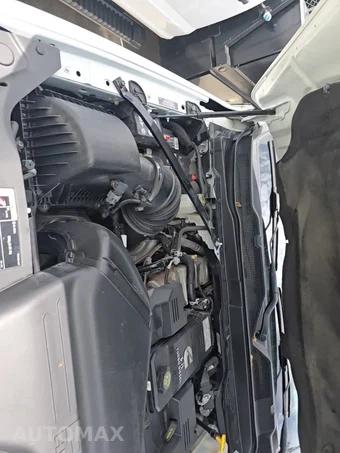 2022 Ram 5500 Cab Chassis Tradesman Crew Cab DRW – miniatura 32