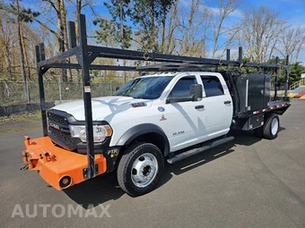 2022 Ram 5500 Cab Chassis Tradesman Crew Cab DRW - samochód z USA z aukcji Manheim, oferta Kup Teraz w AUTOMAX