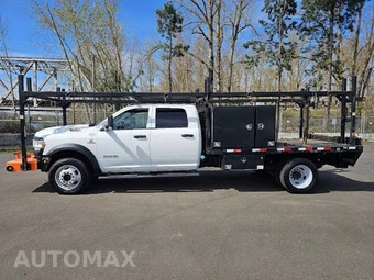 2022 Ram 5500 Cab Chassis Tradesman Crew Cab DRW - miniatura 2