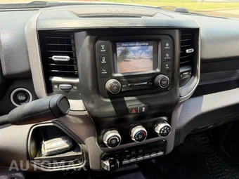 2022 Ram 5500 Cab Chassis Tradesman Crew Cab DRW - miniatura 14