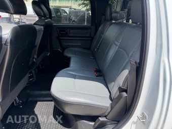 2022 Ram 5500 Cab Chassis Tradesman Crew Cab DRW - miniatura 22