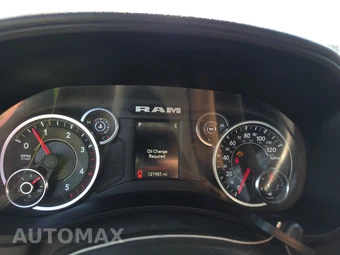 2022 Ram 5500 Cab Chassis Tradesman Crew Cab DRW – miniatura 12