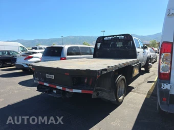 2022 Ram 5500 Cab Chassis Tradesman Crew Cab DRW – miniatura 4
