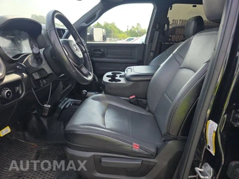 2022 Ram 5500 Cab Chassis Tradesman Crew Cab DRW – miniatura 7