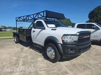 2022 Ram 5500 Cab Chassis Tradesman Regular Cab DRW - miniatura 4