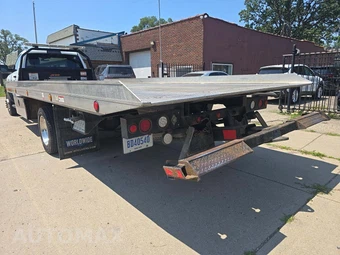 2022 Ram 5500 Cab Chassis Tradesman Regular Cab DRW – miniatura 2