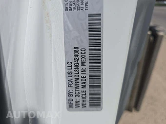 2022 Ram 5500 Cab Chassis Tradesman Regular Cab DRW – miniatura 5