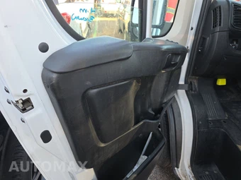 2022 Ram ProMaster 2500 Cargo Van High Roof 159.0" WB - miniatura 9