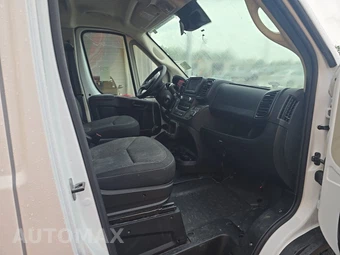 2022 Ram ProMaster 2500 Cargo Van High Roof 159.0" WB - miniatura 8