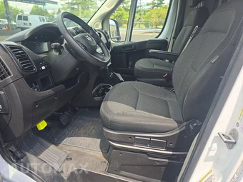 2022 Ram ProMaster 3500 Cutaway – miniatura 7