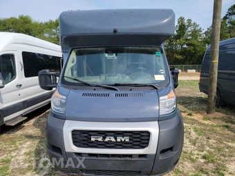 2022 Ram ProMaster 3500 Cutaway - miniatura 2