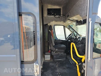 2022 Ram ProMaster 3500 Cutaway - miniatura 8