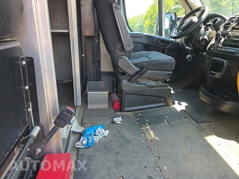 2022 Ram ProMaster 3500 Cutaway - miniatura 8