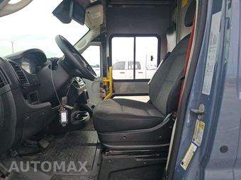 2022 Ram ProMaster 3500 Cutaway - miniatura 7
