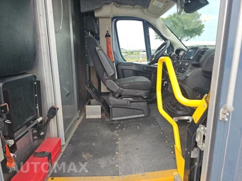 2022 Ram ProMaster 3500 Cutaway - miniatura 8