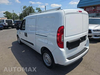 2022 Ram ProMaster City Cargo Van Tradesman 122.4" WB - miniatura 2