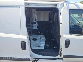 2022 Ram ProMaster City Cargo Van Tradesman 122.4" WB - miniatura 13