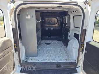 2022 Ram ProMaster City Cargo Van Tradesman 122.4" WB - miniatura 14