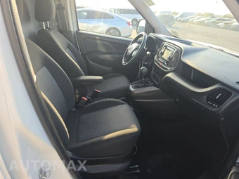 2022 Ram ProMaster City Cargo Van Tradesman 122.4" WB - miniatura 8
