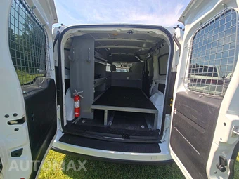 2022 Ram ProMaster City Cargo Van Tradesman 122.4" WB - miniatura 13