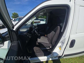 2022 Ram ProMaster City Cargo Van Tradesman 122.4" WB - miniatura 6
