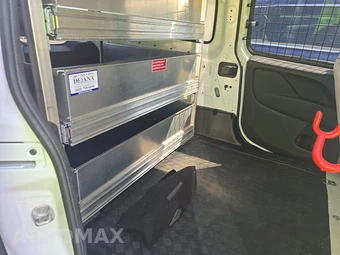 2022 Ram ProMaster City Cargo Van Tradesman 122.4" WB - miniatura 14