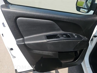 2022 Ram ProMaster City Cargo Van Tradesman 122.4" WB - miniatura 9