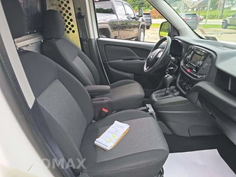 2022 Ram ProMaster City Cargo Van Tradesman 122.4" WB - miniatura 18
