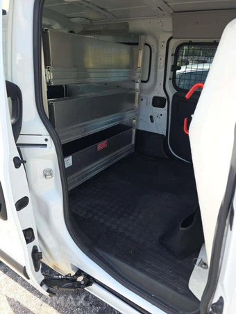 2022 Ram ProMaster City Cargo Van Tradesman 122.4" WB - miniatura 16