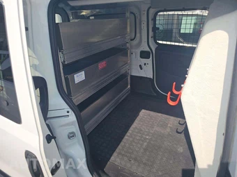 2022 Ram ProMaster City Cargo Van Tradesman 122.4" WB - miniatura 15