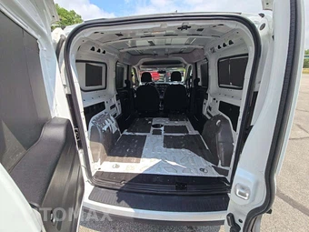 2022 Ram ProMaster City Cargo Van Tradesman 122.4" WB - miniatura 11